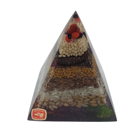 LUCKY SEEDS PYRAMID