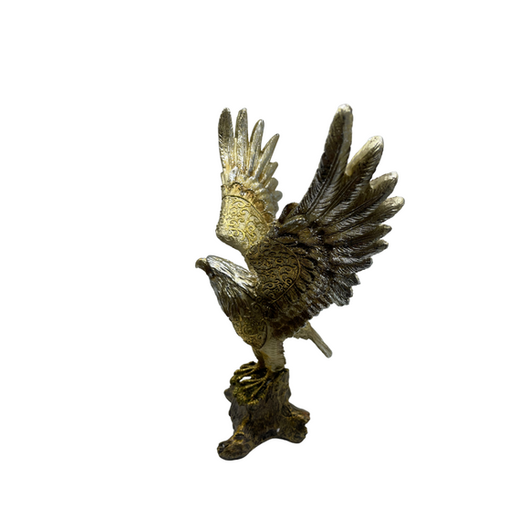 Golden Eagle Statue / Estatua De Aguila Dorada