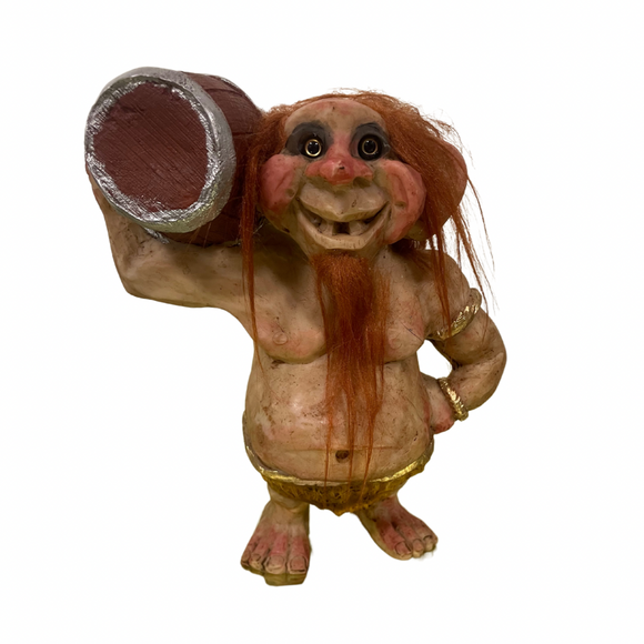 Protector of Gifts & Virtues Troll / Duende